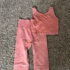 Two piece athletic set